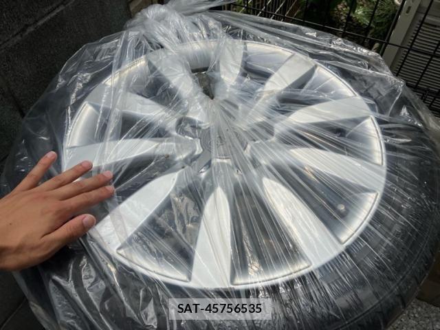 Audi A4 2013-02 8523617-22