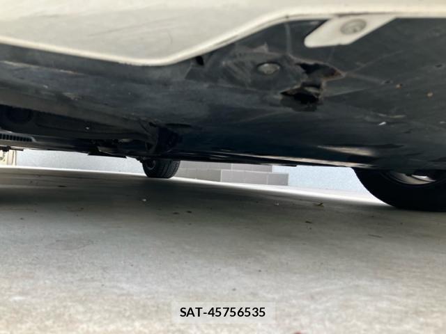Audi A4 2013-02 8523617-3