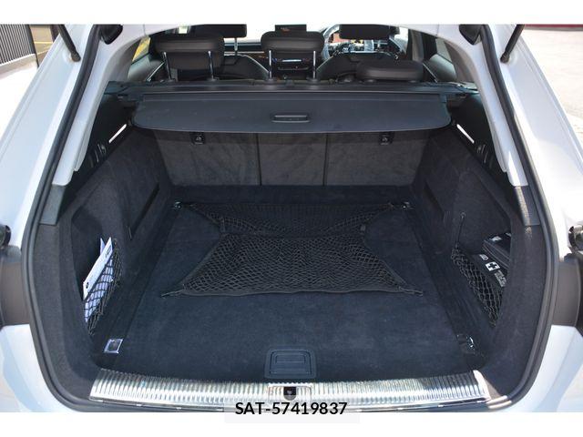 Audi A4 2017-12 8561190-18