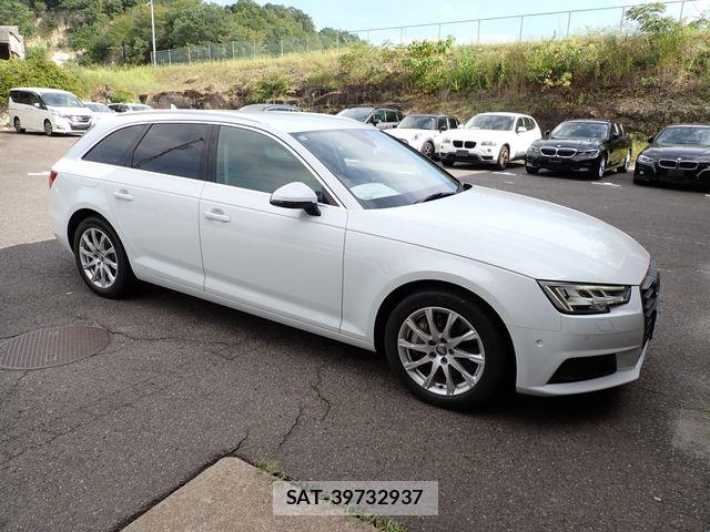 Audi A4 2017-08 8625857-3