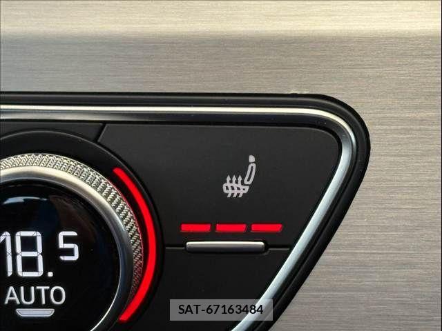 Audi A4 2022-07 8625859-9