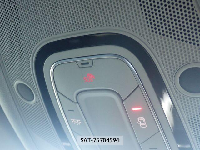 Audi A4 2018-06 8625858-19