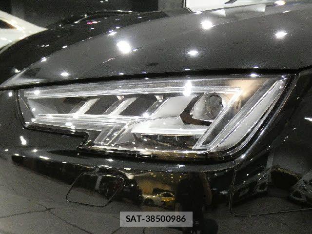 Audi A4 2017-12 8658056-18