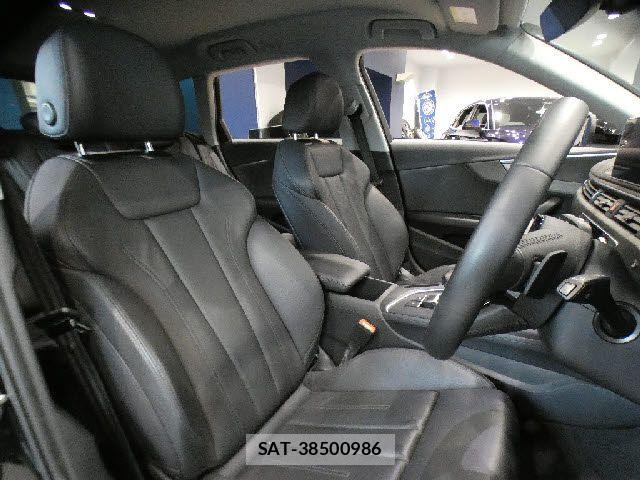 Audi A4 2017-12 8658056-24