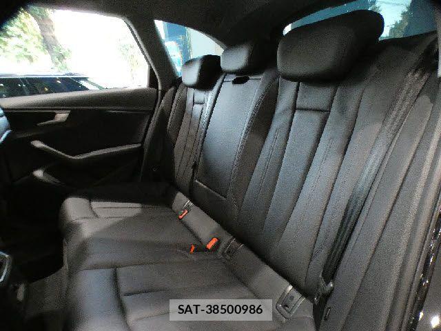 Audi A4 2017-12 8658056-4
