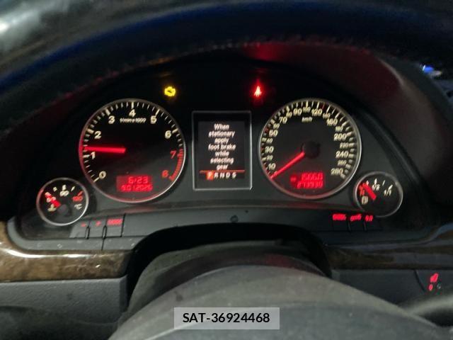 Audi A4 2007-10 8665825-11