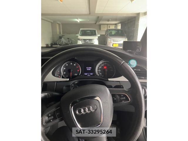 Audi A4 2010-01 8740574-17