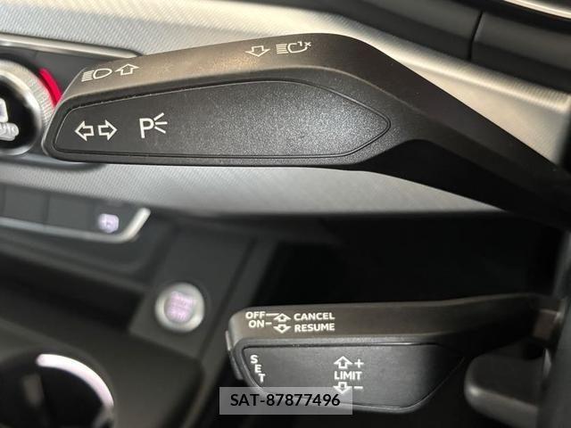 Audi A4 2019-07 8740570-8