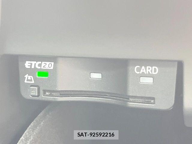 Audi A4 2022-05 8740568-6