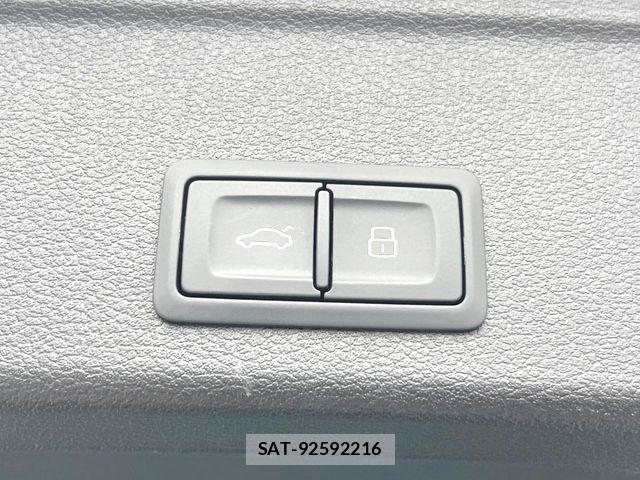 Audi A4 2022-05 8740568-7