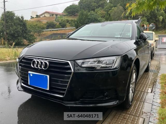 Audi A4 2018-01 8740572-0