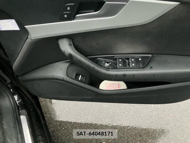 Audi A4 2018-01 8740572-18