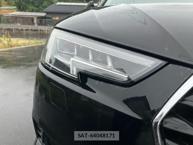 Audi A4 2018-01 8740572-7