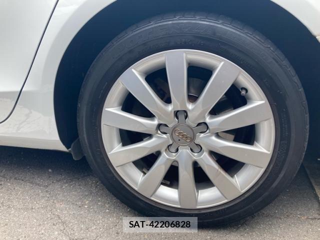Audi A4 2016-09 8740571-15