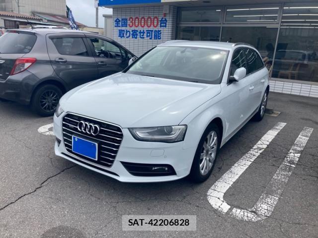 Audi A4 2016-09 8740571-1