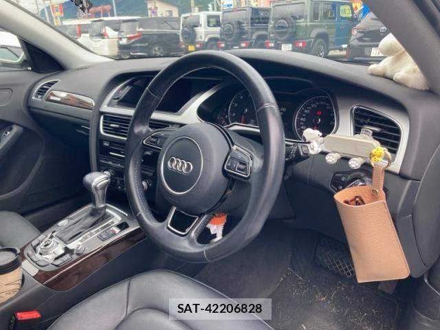 Audi A4 2016-09 8740571-6