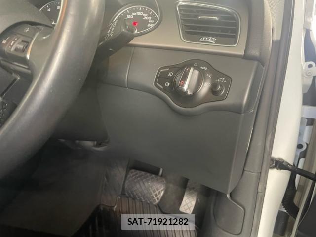 Audi A4 2014-01 8779541-12