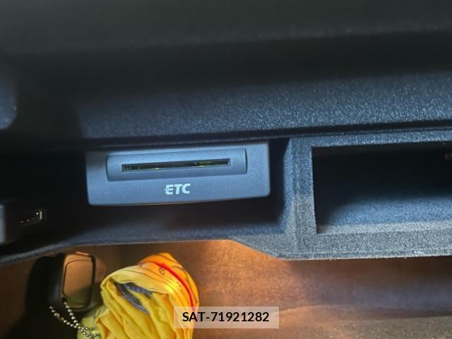 Audi A4 2014-01 8779541-24