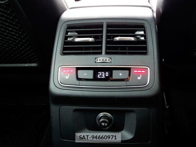 Audi A4 2019-09 8779545-22