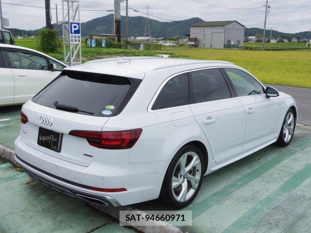 Audi A4 2019-09 8779545-2