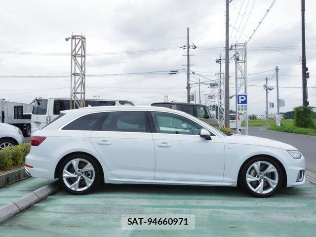 Audi A4 2019-09 8779545-5