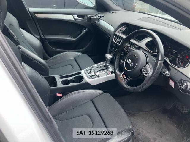 Audi A4 2014-09 8795297-11