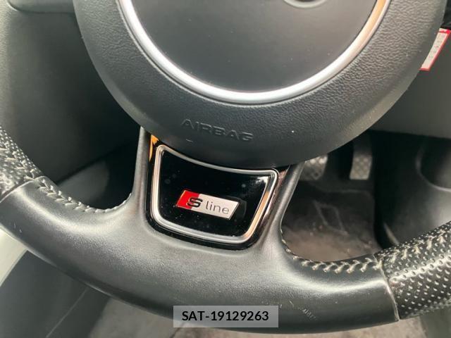 Audi A4 2014-09 8795297-15