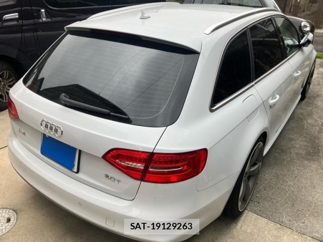 Audi A4 2014-09 8795297-2