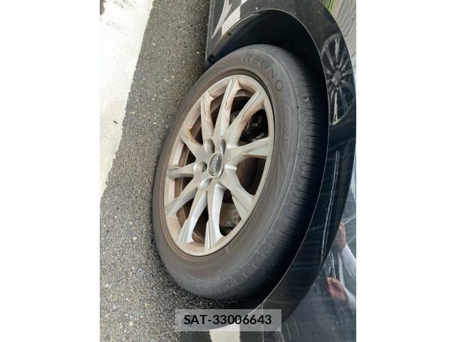 Audi A4 2017-03 8827902-5