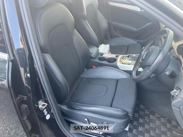 Audi A4 2013-03 8827904-13