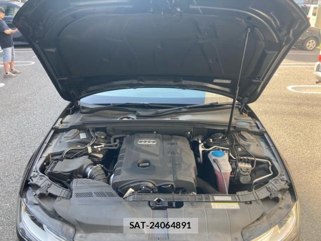 Audi A4 2013-03 8827904-23