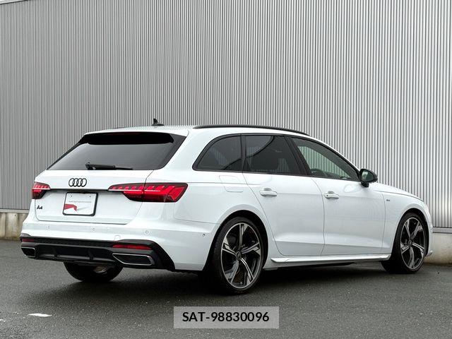 Audi A4 2023-09 8827903-12