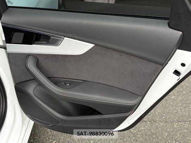 Audi A4 2023-09 8827903-24