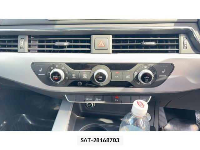 Audi A4 2017-04 8848267-16