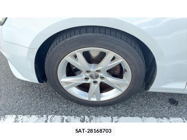 Audi A4 2017-04 8848267-19