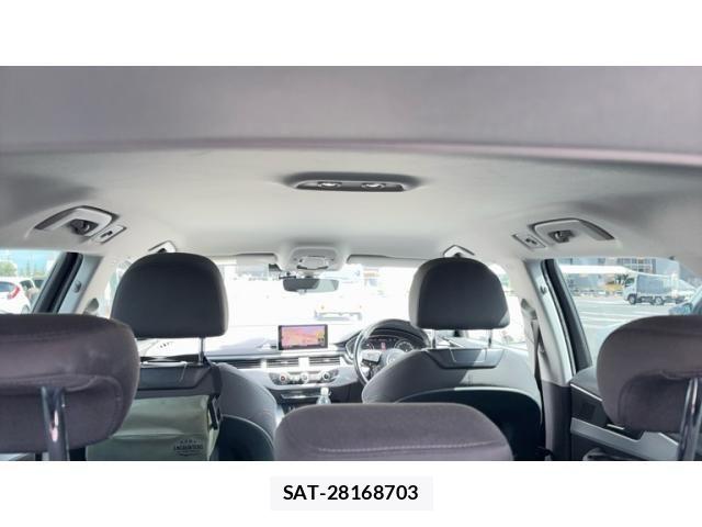 Audi A4 2017-04 8848267-8