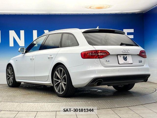 Audi A4 2015-11 8848268-18
