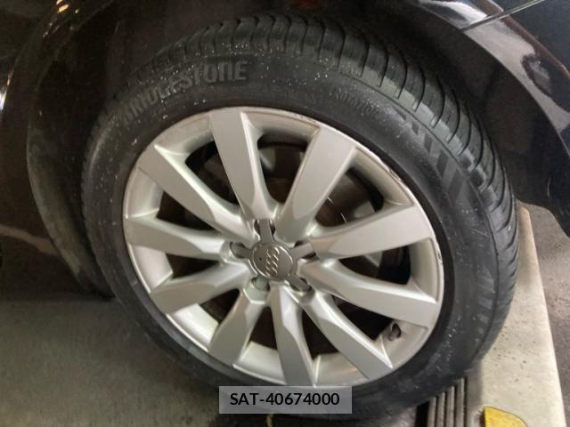 Audi A4 2012-11 8883315-9