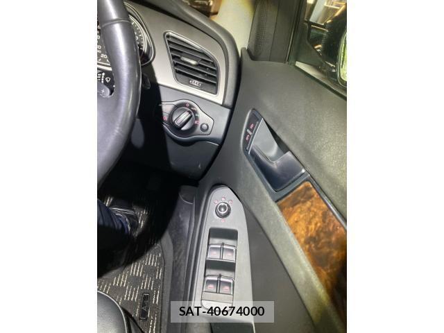 Audi A4 2012-11 8883315-17