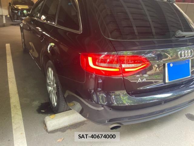 Audi A4 2012-11 8883315-4