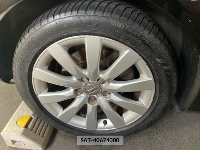 Audi A4 2012-11 8883315-7