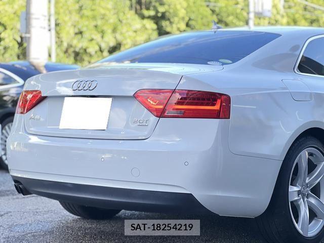 Audi A5 2012-07 1300684-16