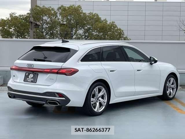 Audi A5 2025-10 4320339-2