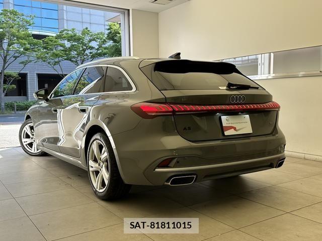 Audi A5 2025-02 7391393-2