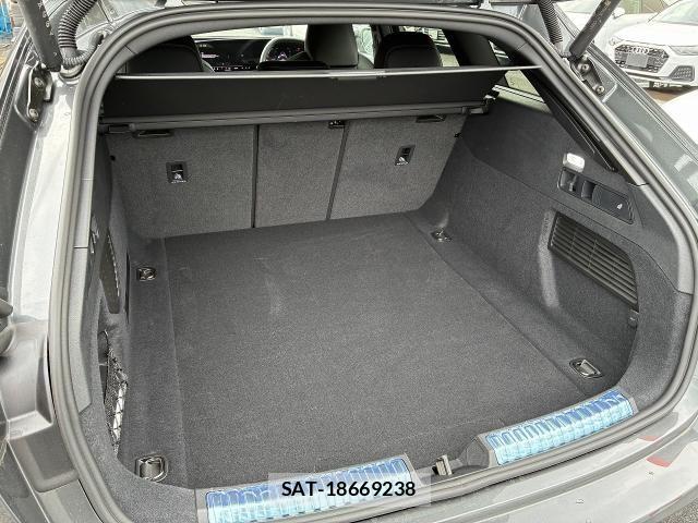 Audi A5 2025-12 8128984-16