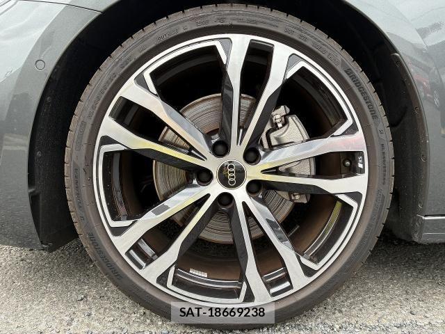 Audi A5 2025-12 8128984-23