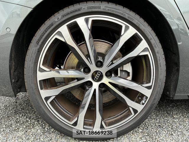 Audi A5 2025-12 8128984-25
