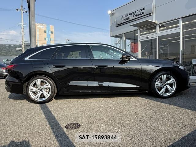 Audi A5 2025-12 8206373-15