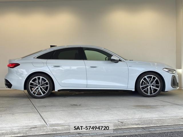 Audi A5 2025-09 8883317-17
