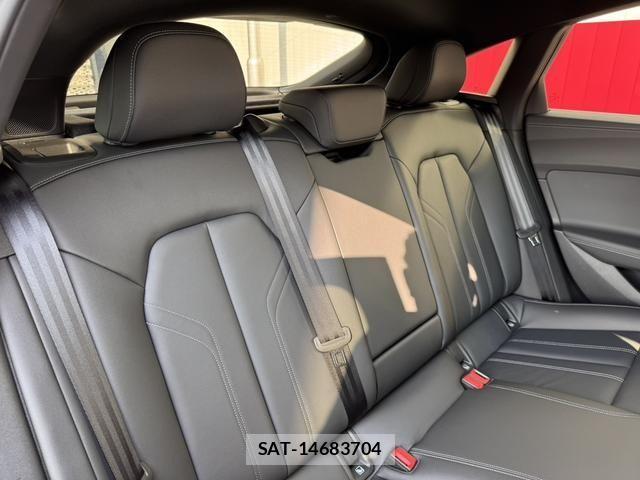 Audi A5 2025-02 1822554-4